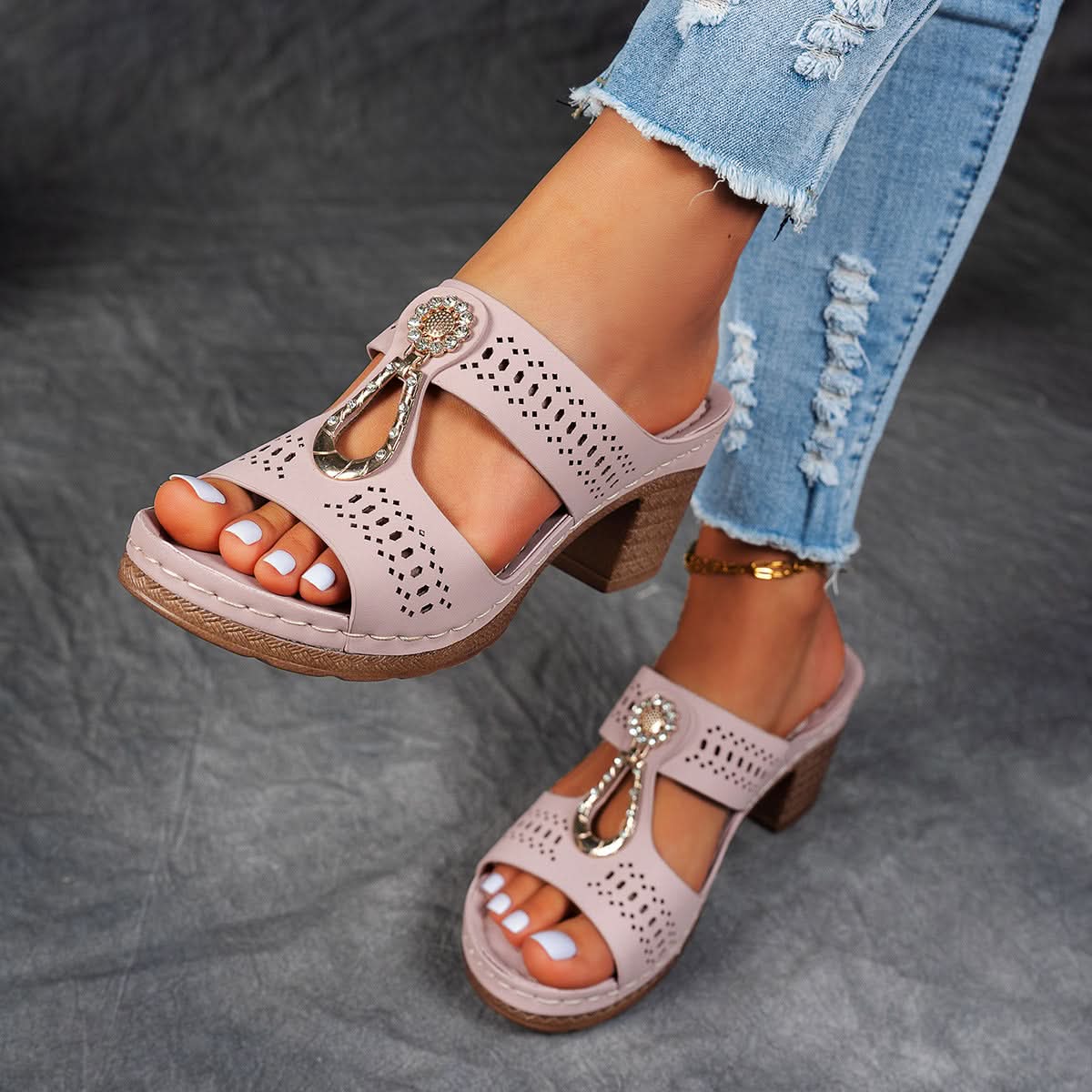 Isabella™ | Sandalias ortopédicas cómodas con tacón alto