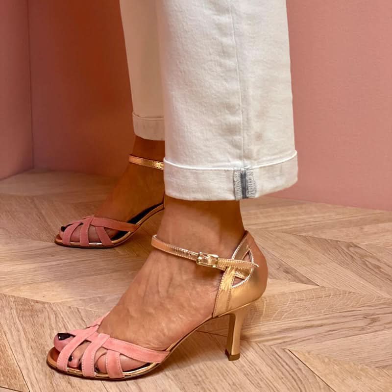 Calista™ | Eleganti Tacchi.